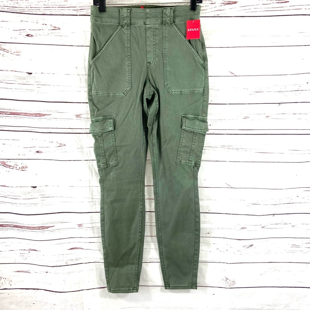 Spanx Cargo Pants Women’s Medium Green Twill Ankle Stretch Soft Sage Safaris